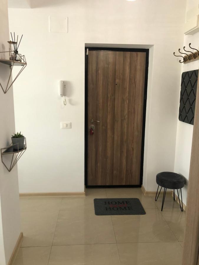 Appartement By The Sea à Năvodari Extérieur photo